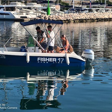 Sea View Apartment Sunrise Poljica & Blue Lagoon Rent A Boat Exterior foto
