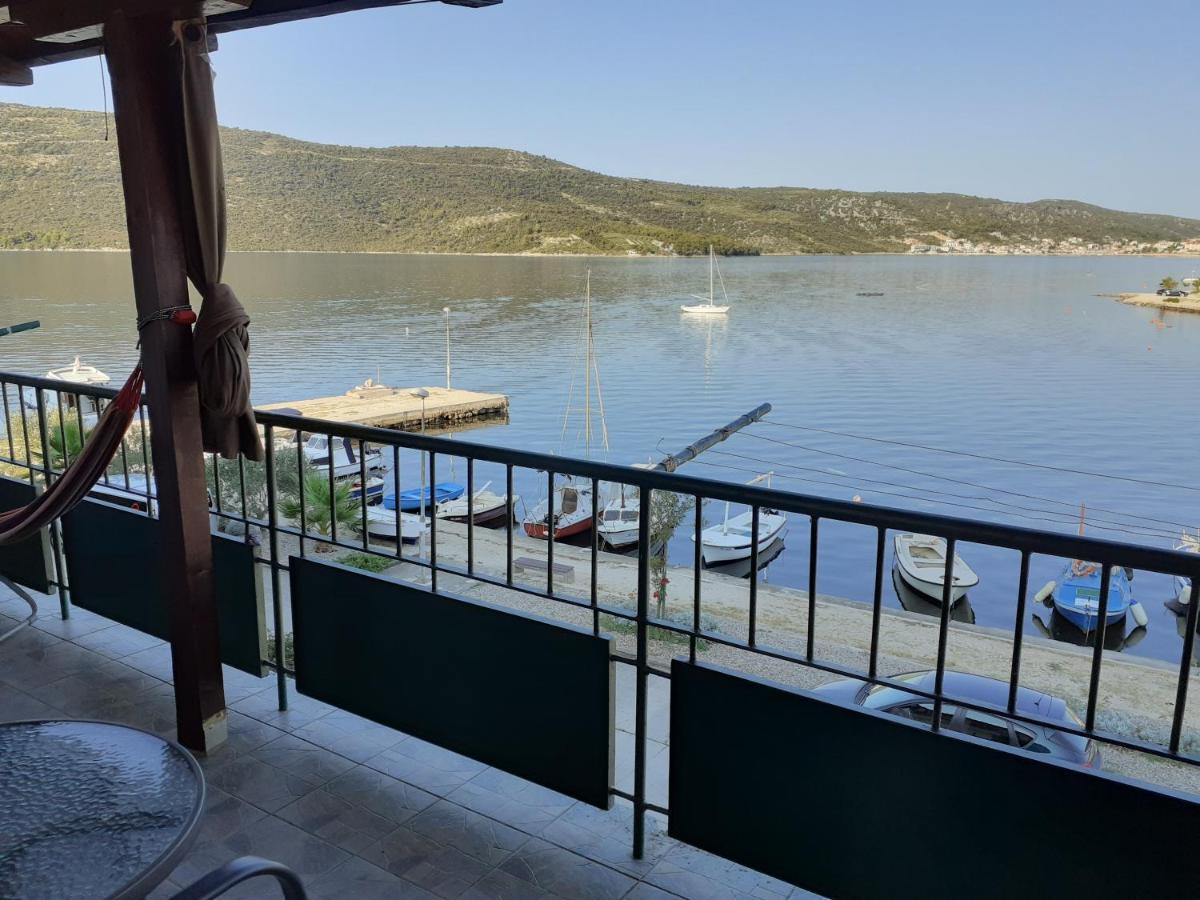 Sea View Apartment Sunrise Poljica & Blue Lagoon Rent A Boat Exterior foto