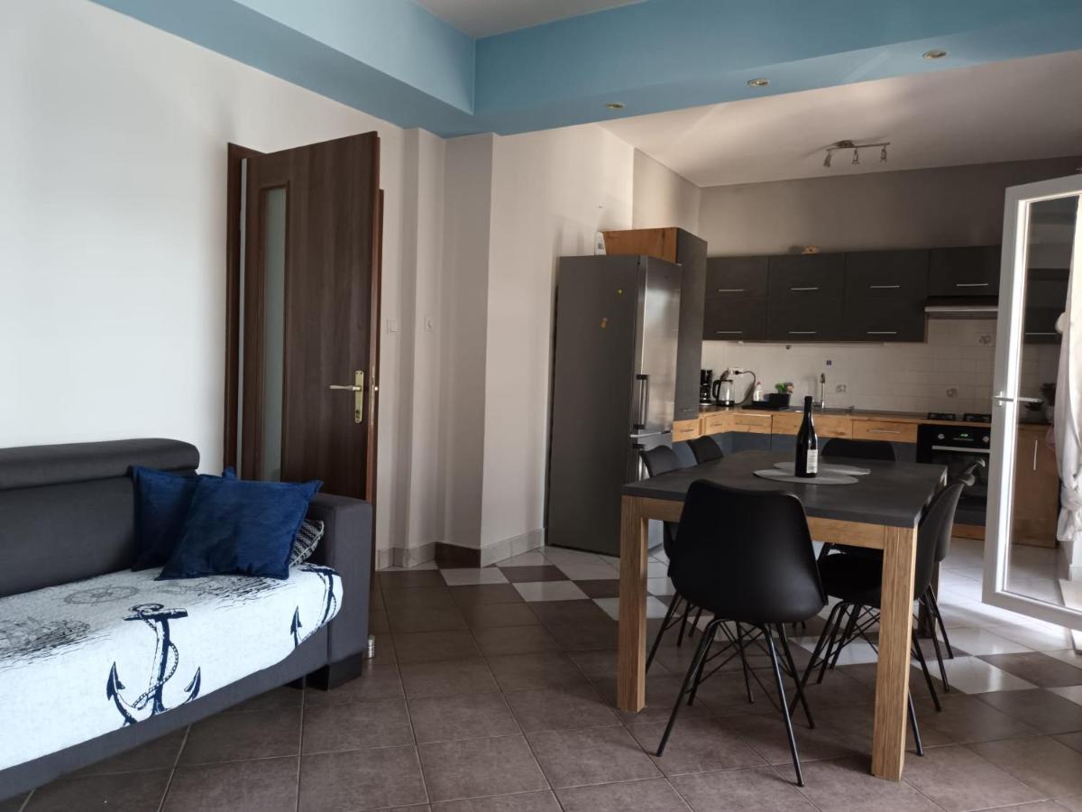 Sea View Apartment Sunrise Poljica & Blue Lagoon Rent A Boat Exterior foto