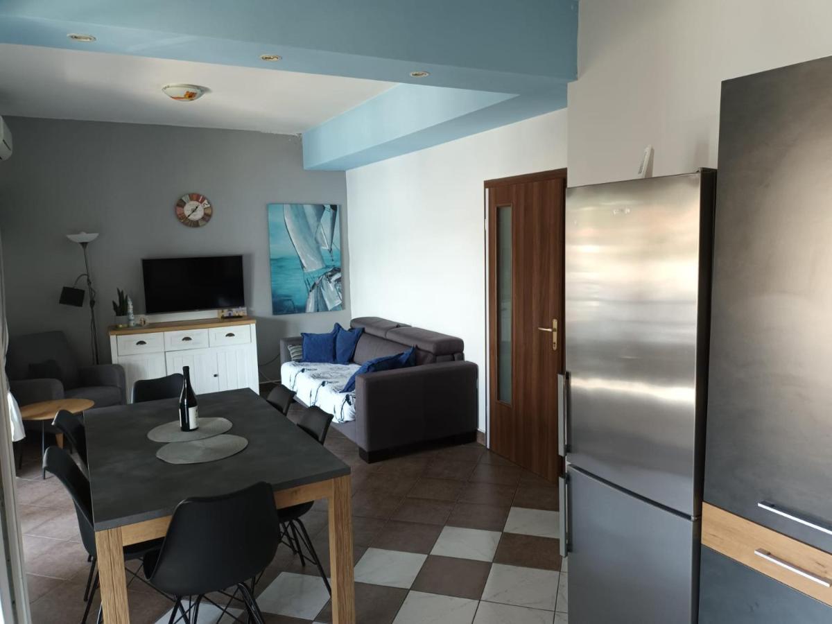 Sea View Apartment Sunrise Poljica & Blue Lagoon Rent A Boat Exterior foto