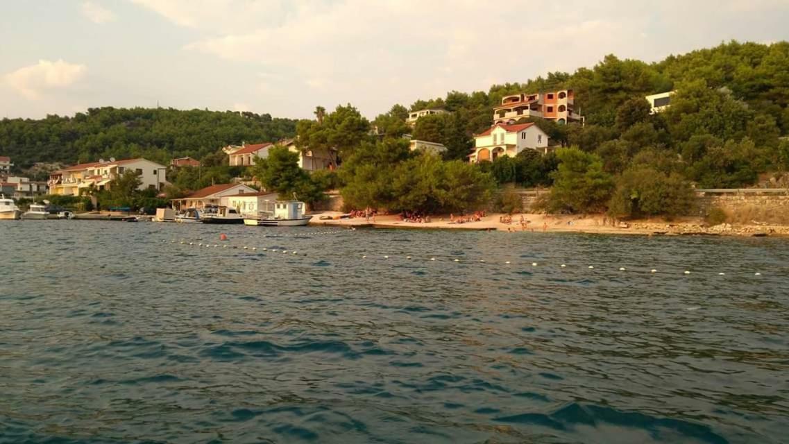 Sea View Apartment Sunrise Poljica & Blue Lagoon Rent A Boat Exterior foto